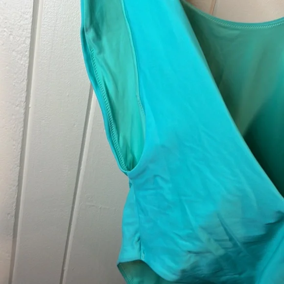 Aerie “Vacay All Day” Swimsuit Tiffany Blue - Picture 5 of 9